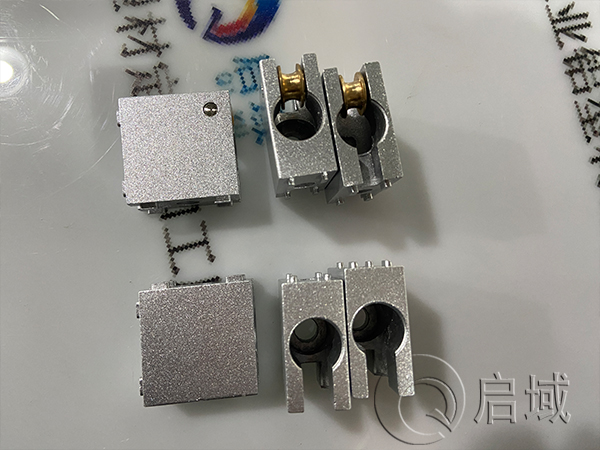 铝型材金属滑轮连接块