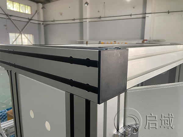 内六角螺栓连接